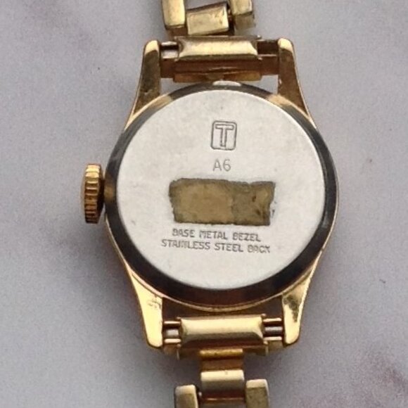 Acura Ladies Automatic Watch by Limited Edition by Le Tourneau Swiss Gold - Picture 11 of 15